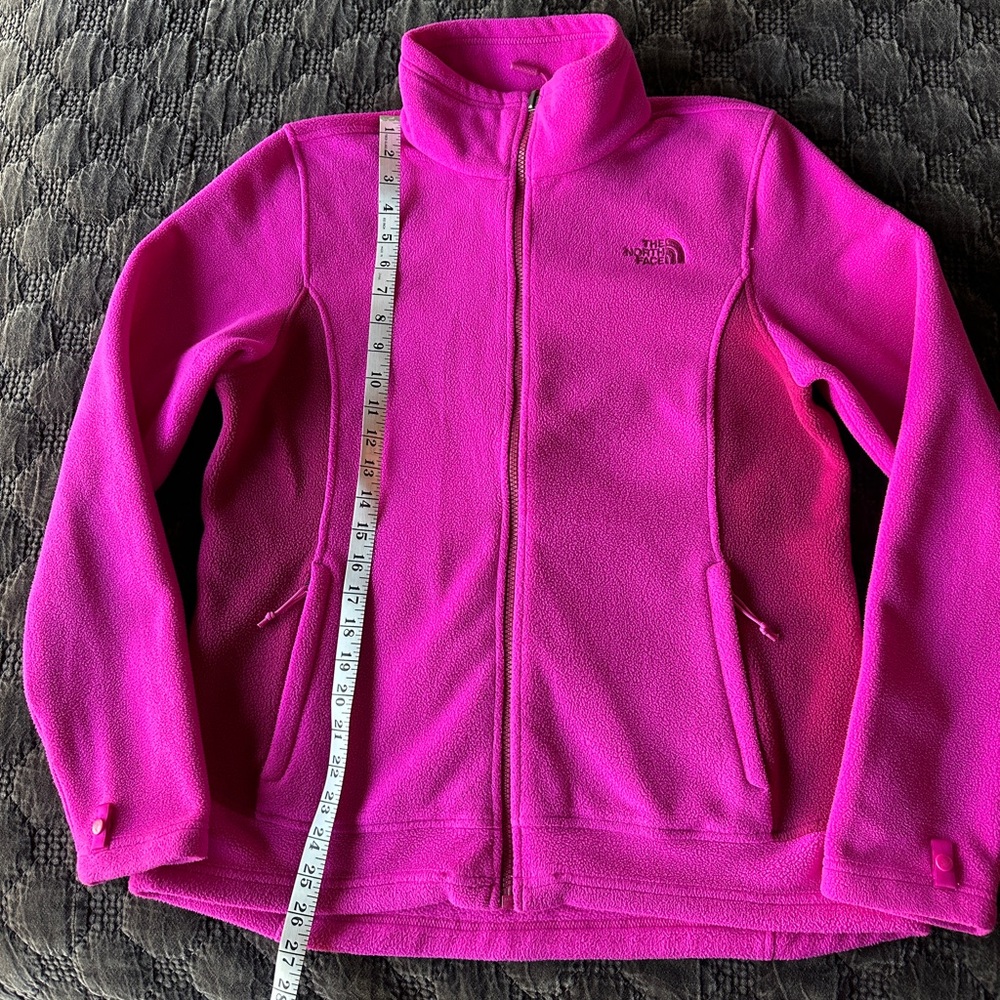 Women’s two-tone pink North Face Fleece jacket